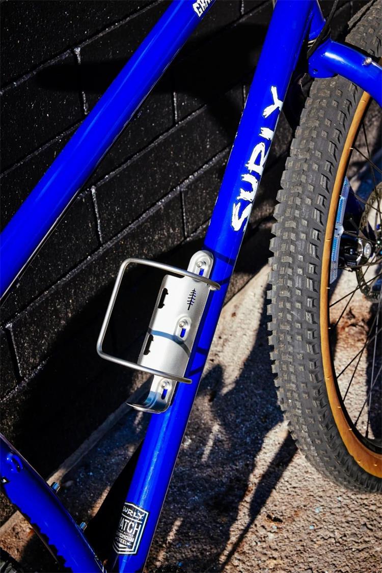 Timber_to_Town__BigZag_32oz_Bottle_Cage_2