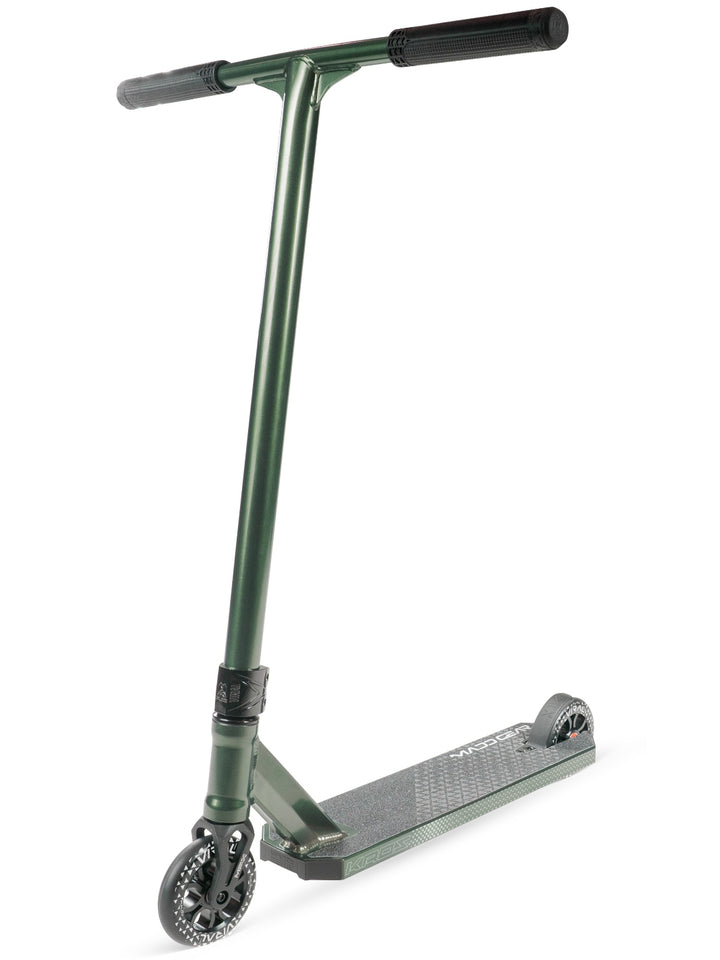 Madd Gear Viral Kaos Scooters