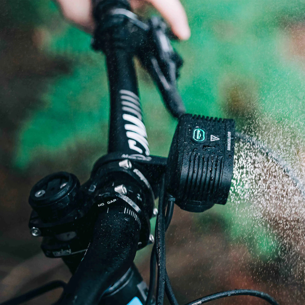 Monteer 5000S On Bar