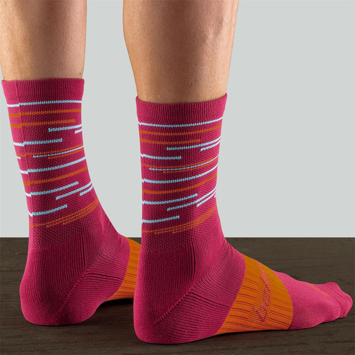 Linear Socks-Burgundy-07